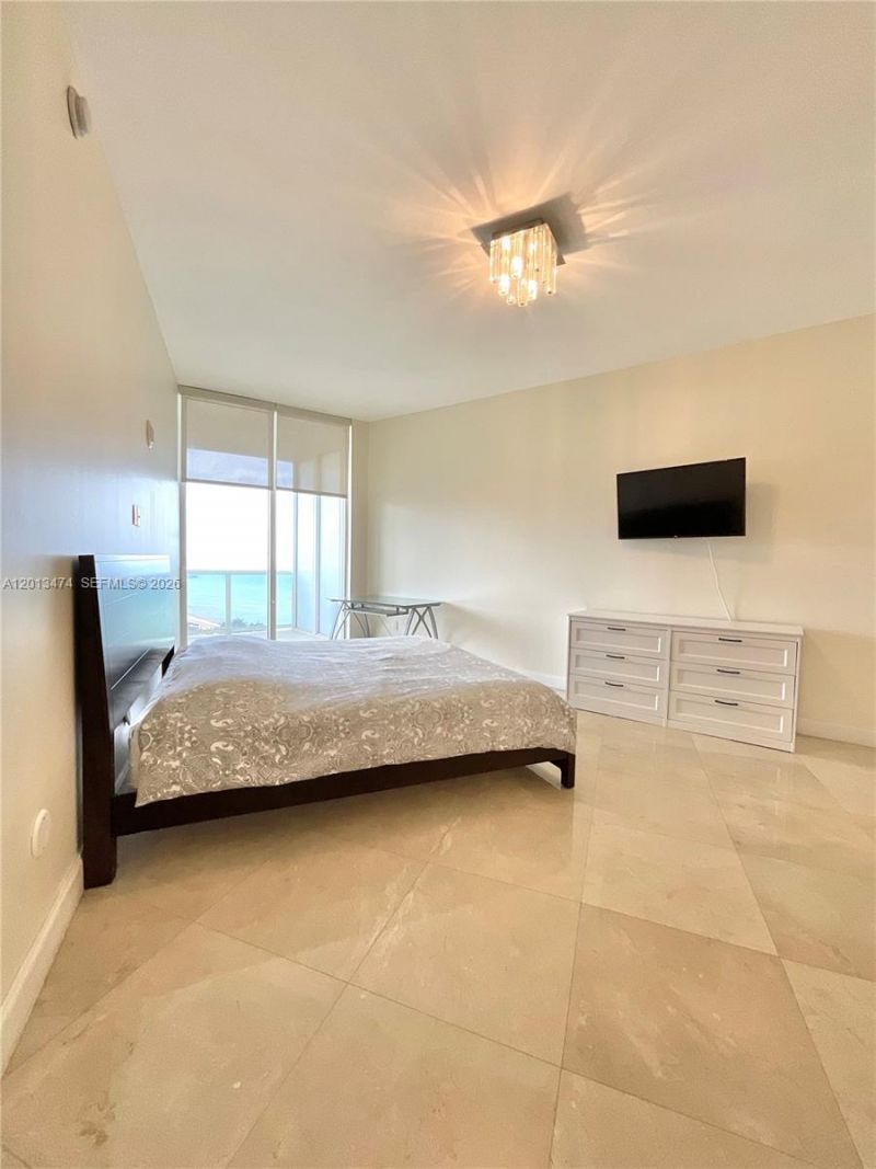 16001 Collins Ave, Unit 703, Sunny Isles Beach, FL 33160 Photo