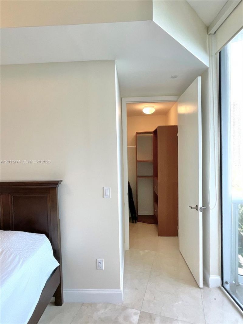 16001 Collins Ave, Unit 703, Sunny Isles Beach, FL 33160 Photo