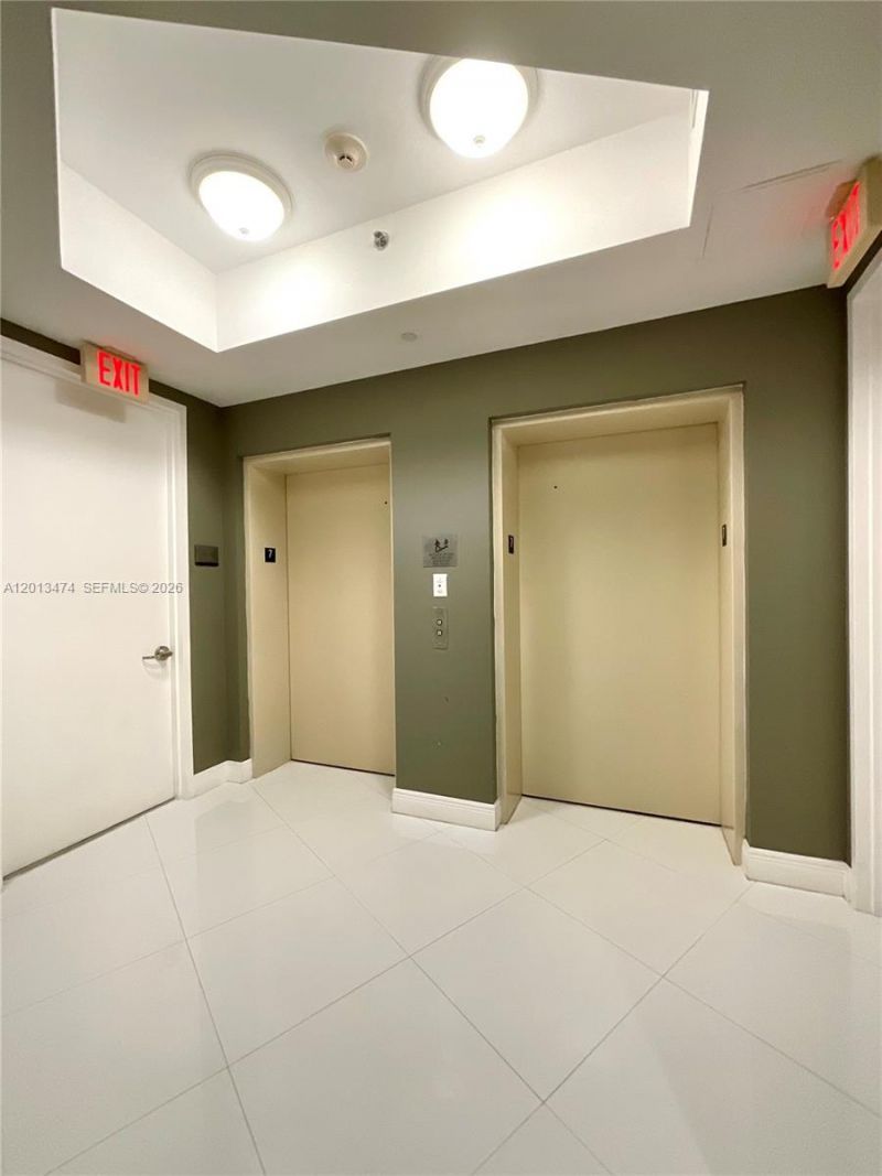 16001 Collins Ave, Unit 703, Sunny Isles Beach, FL 33160 Photo