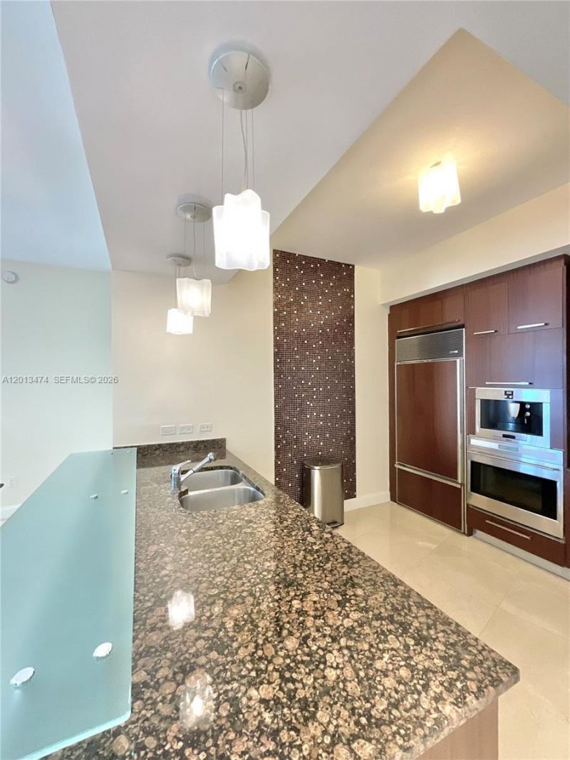 16001 Collins Ave, Unit 703, Sunny Isles Beach, FL 33160 Photo