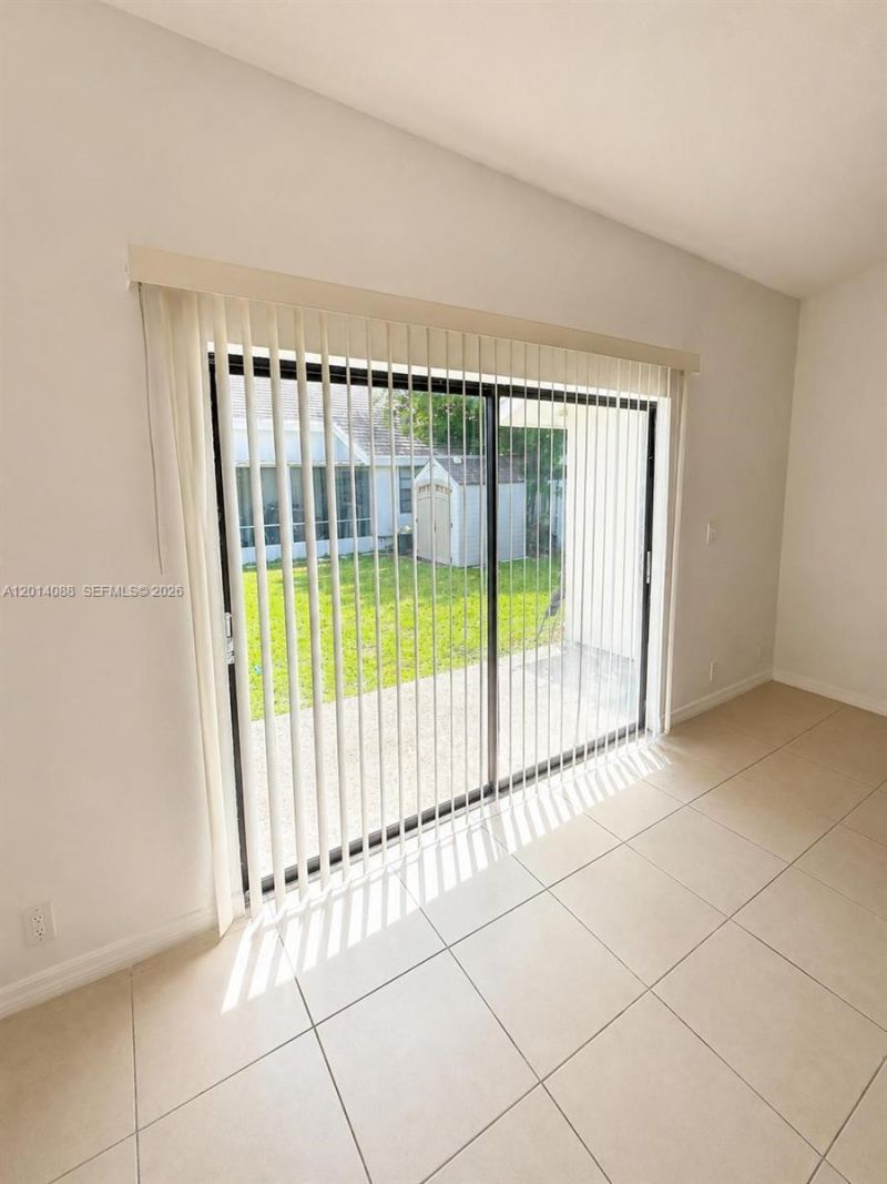 10559 La Placida Dr , Coral Springs, FL 33065 Photo