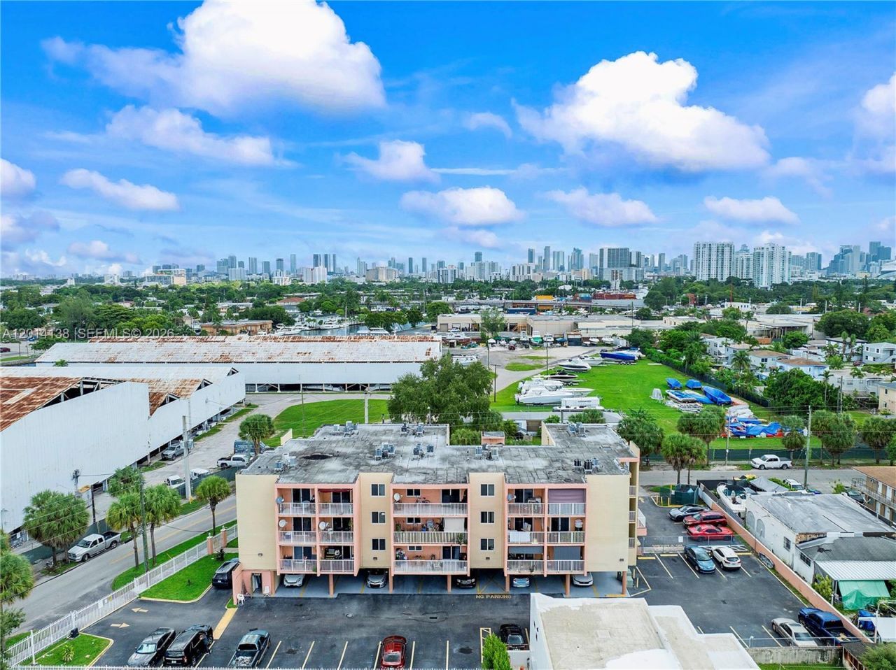 2400 NW 16th St Rd , Miami, FL 33125 Photo