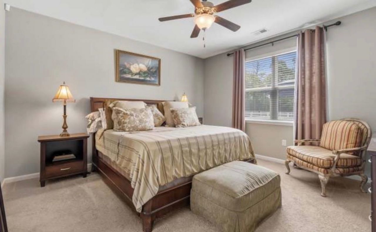 542 Hay Hill Ln. Photo 11