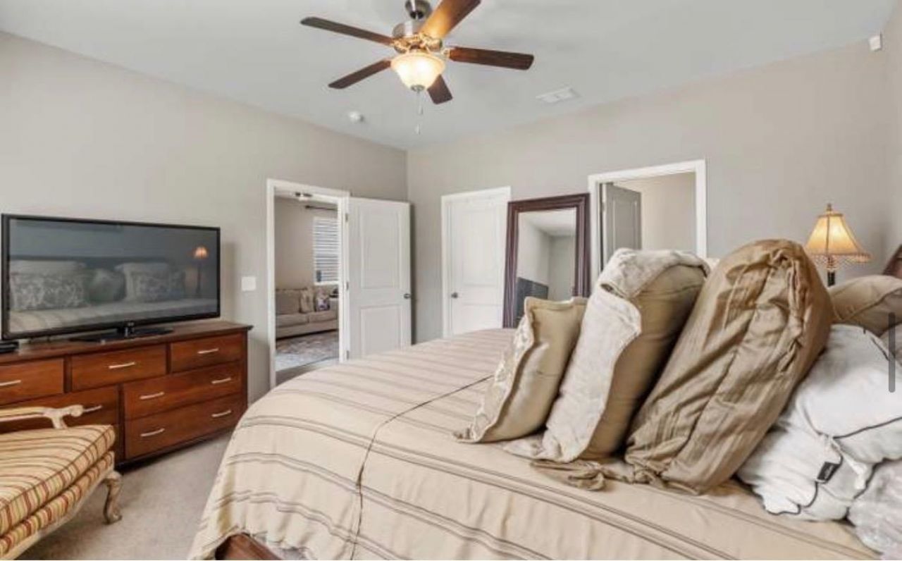 542 Hay Hill Ln. Photo 12