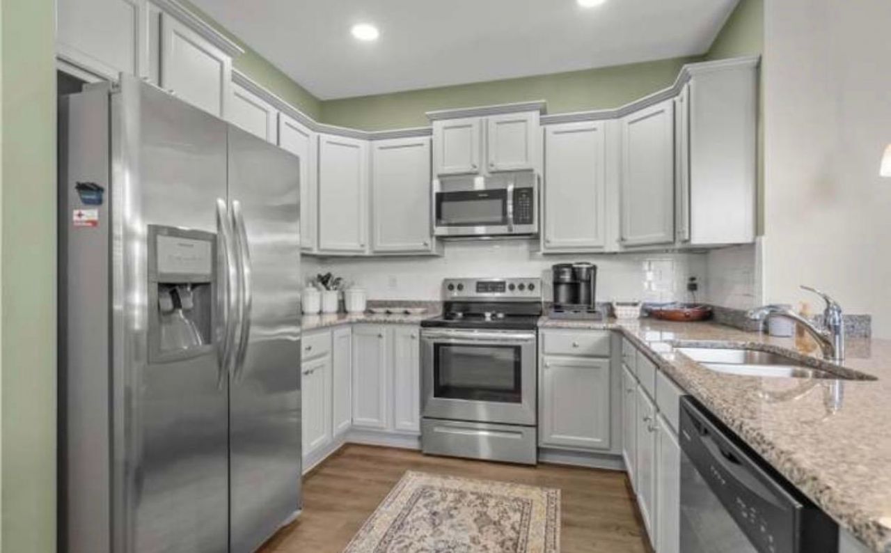 542 Hay Hill Ln.  Photo 4