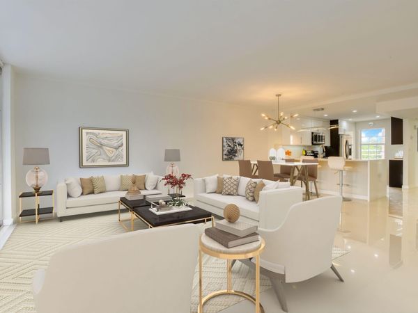 535 Oaks Drive, Unit 510, Pompano Beach, FL 33069