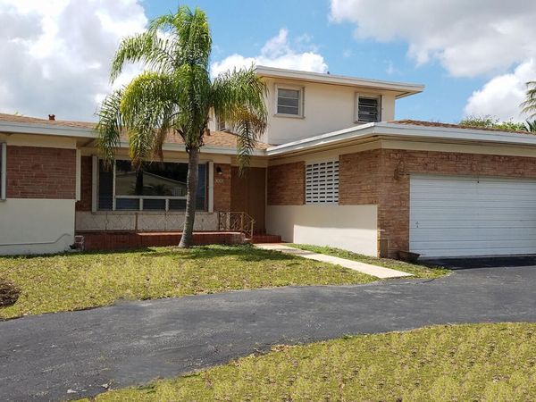 703 NW 6th Street, Unit A, Hallandale Beach, FL 33009