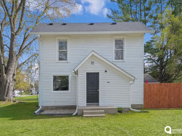603 W Pere Marquette Street, Big Rapids, MI 49307