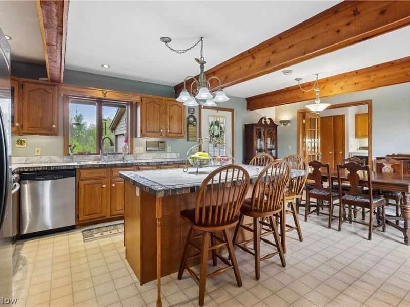 19829 Marks Road , Strongsville, OH 44149 Photo 14