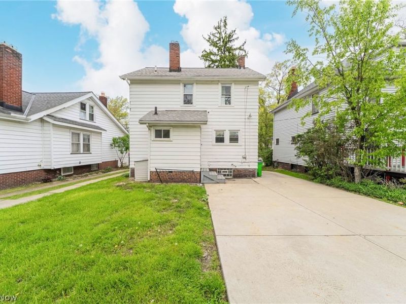 20180 Hillcrest Drive , Euclid, OH 44117 Photo 4