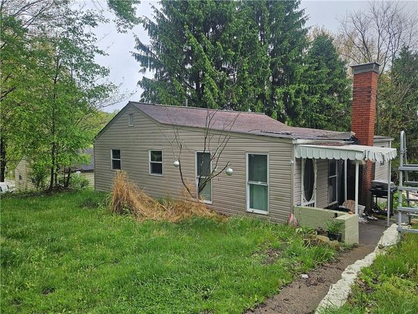 111 Tuck Ln , Butler, PA 16001