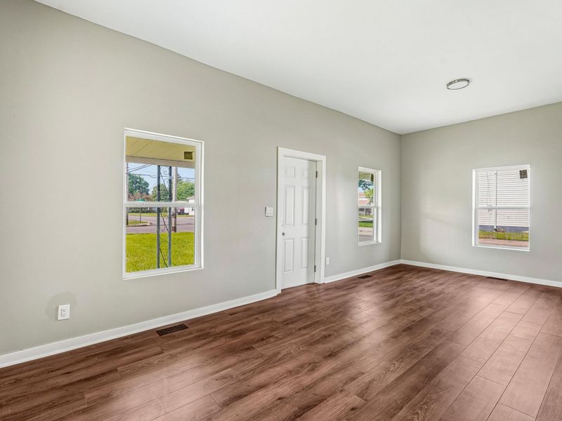 824 W Columbus Avenue, Bellefontaine, OH 43311 Photo 10