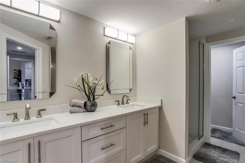 20281 Estero Gardens Cir , Unit 204, Estero, FL 33928 Photo