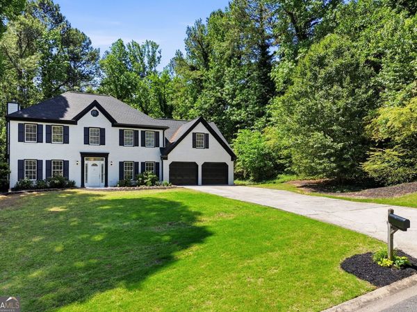 4220 Singing Post Lane NE, Roswell, GA 30075