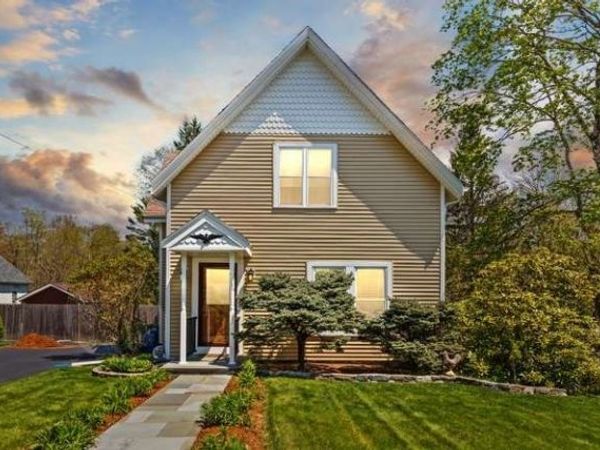 56 S. Worcester St, Norton, MA 02466