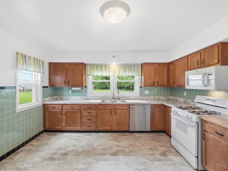 295 Campbell Drive, Hamilton, OH 45011 Photo 21