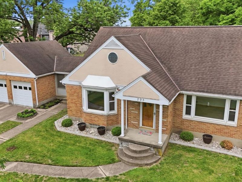 295 Campbell Drive, Hamilton, OH 45011 Photo 3