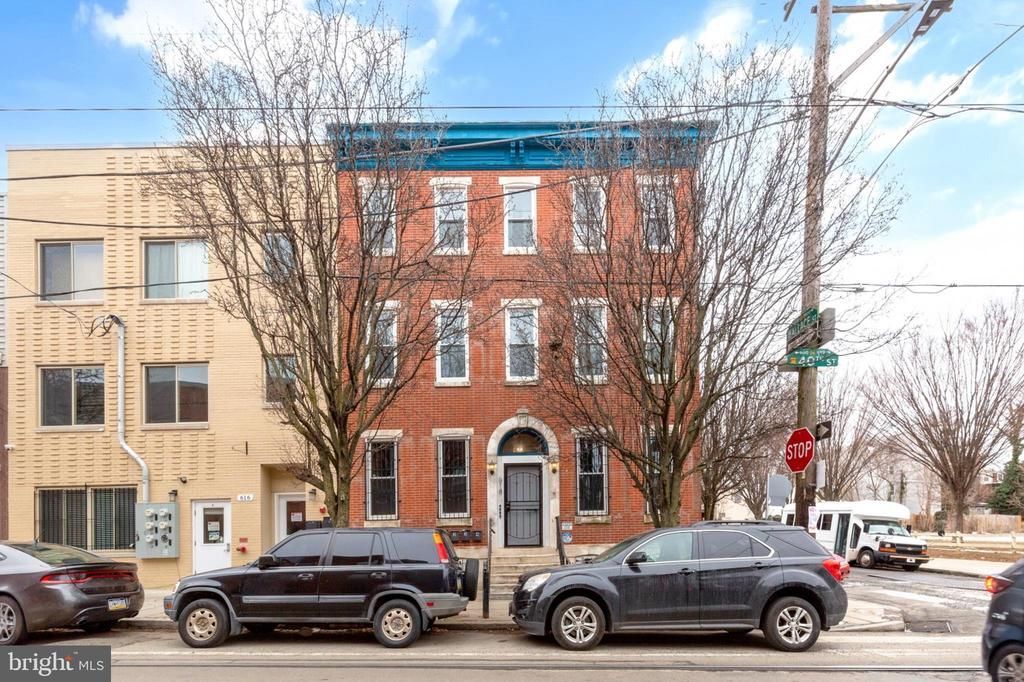 618 N 40th Street, Unit 3, Philadelphia, PA 19104 Main Photo