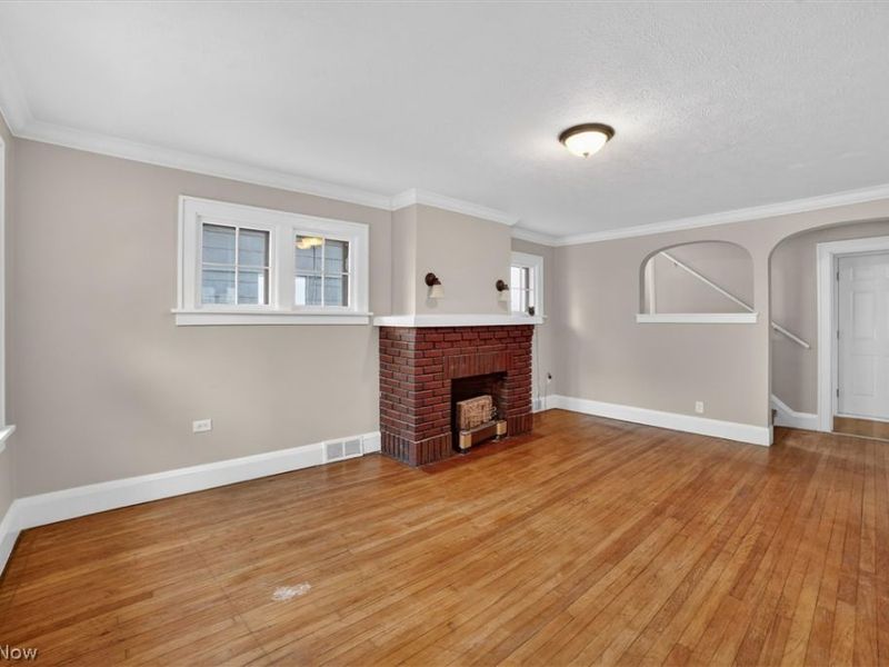 4874 E 95th Street, Garfield Heights, OH 44125 Photo 4