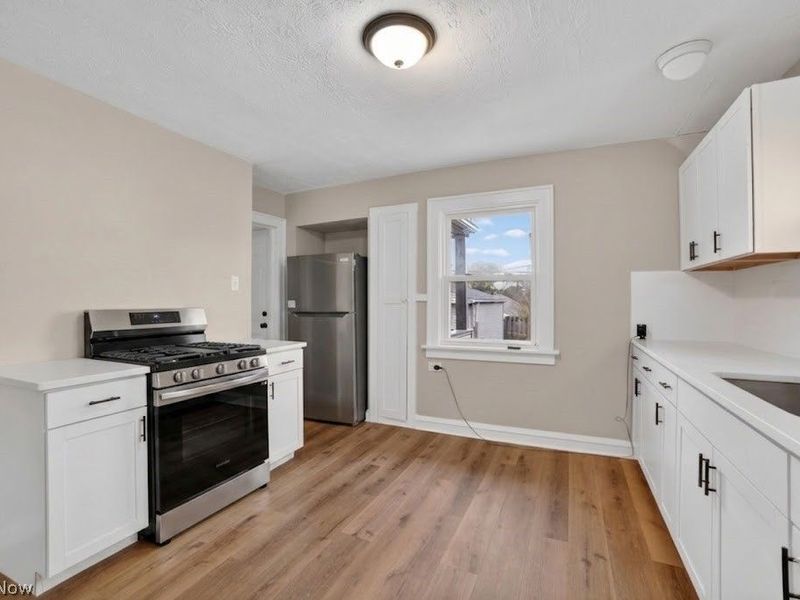 4874 E 95th Street, Garfield Heights, OH 44125 Photo 8