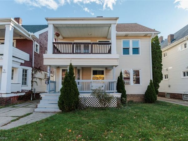 2035 Chesterland Avenue , Lakewood, OH 44107