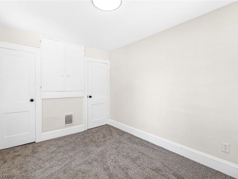 10421 Linnet Avenue , Cleveland, OH 44111 Photo 21