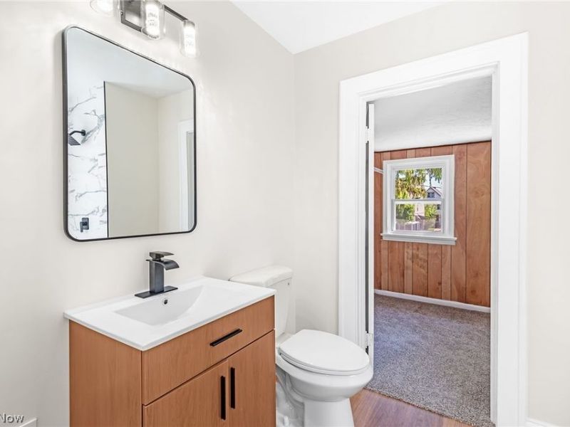 10421 Linnet Avenue , Cleveland, OH 44111 Photo 26