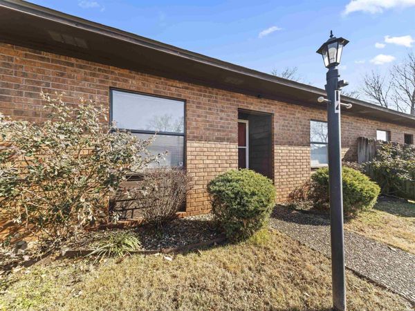 301 HAMMOND, Unit E-4, Hot Springs, AR 71913