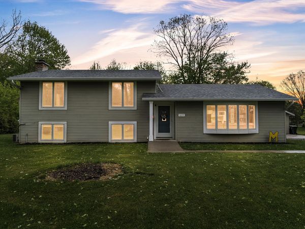1675 S Sheldon Road, Canton, MI 48188