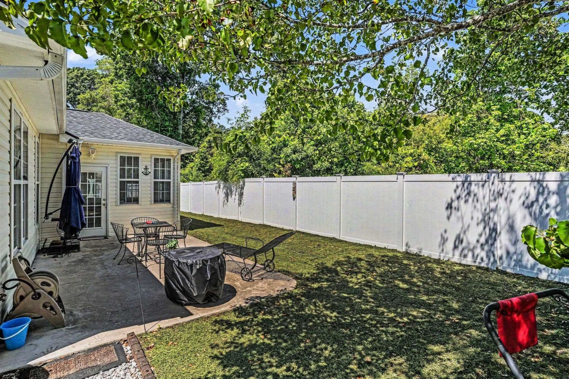 491 Copenhagen Dr. Photo 12