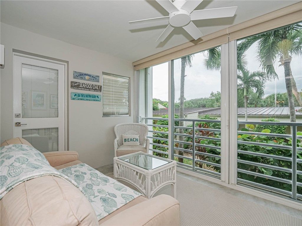 8444 Oceanside Drive, Unit D12, Vero Beach, FL 32963 Photo