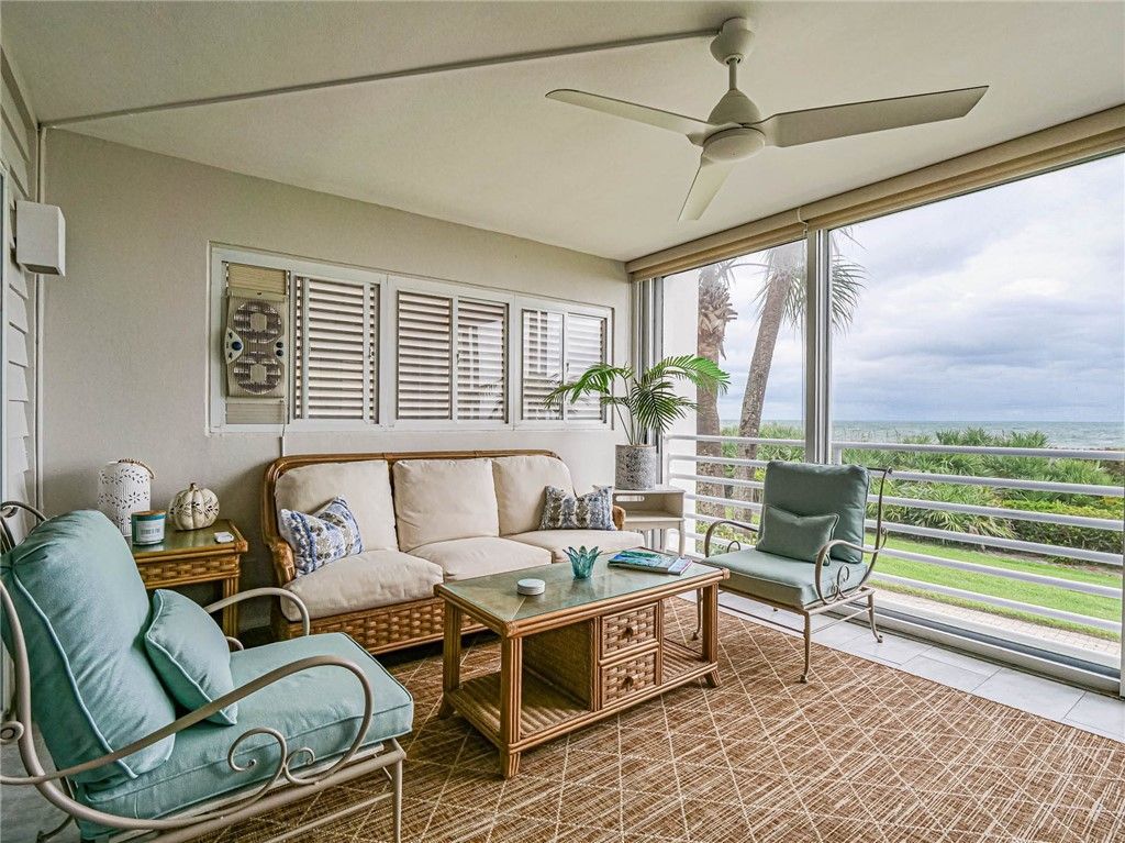 8444 Oceanside Drive, Unit D12, Vero Beach, FL 32963 Photo
