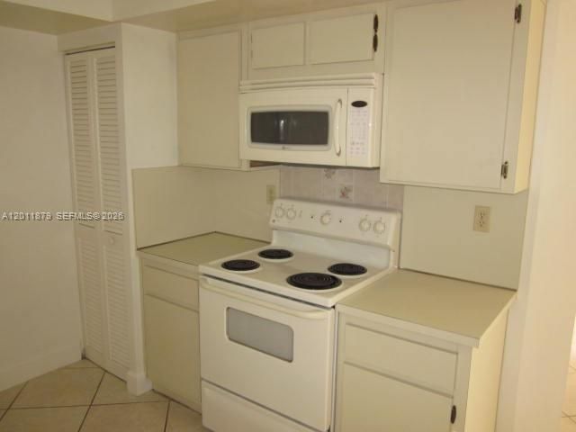 8853 SW 112 Pl , Miami, FL 33176 Photo