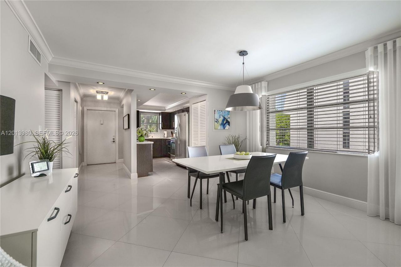 6200 NW 44th St, Unit 301, Lauderhill, FL 33319 Photo