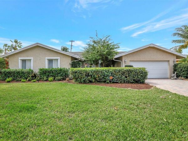 5320 SW 21st Ct , Plantation, FL 33317