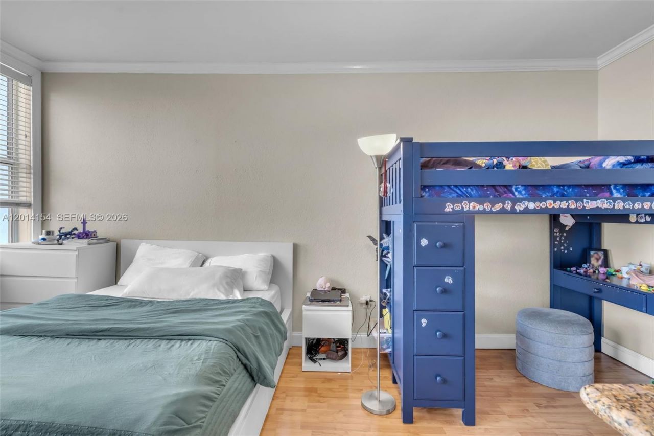 700 Biltmore Way , Unit 915, Coral Gables, FL 33134 Photo