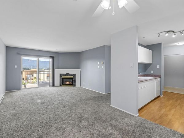 4971 Songbird Pl , Unit 415, Nanaimo, BC V9T 6L1