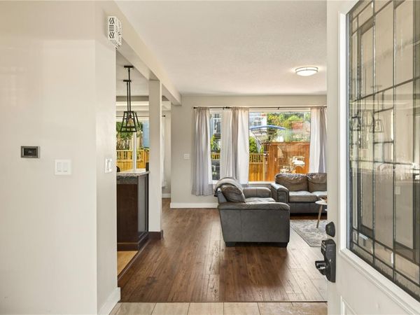 525 Ballou Pl , Ladysmith, BC V9G 2C7