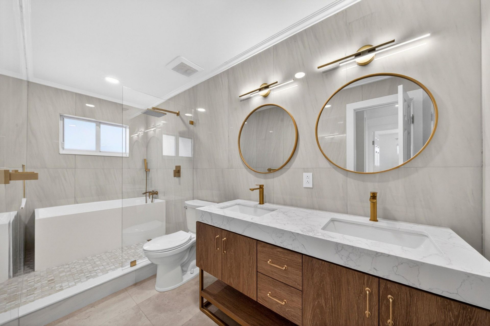 6251 NE 20th Terrace, Fort Lauderdale, FL 33308 Photo
