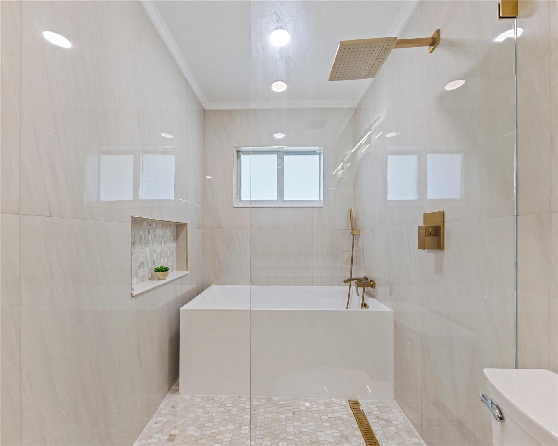 6251 NE 20th Terrace, Fort Lauderdale, FL 33308 Photo
