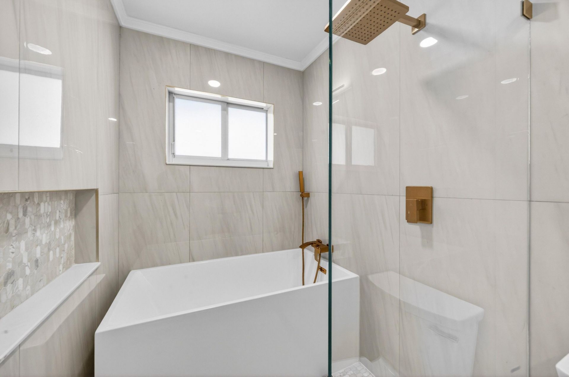 6251 NE 20th Terrace, Fort Lauderdale, FL 33308 Photo