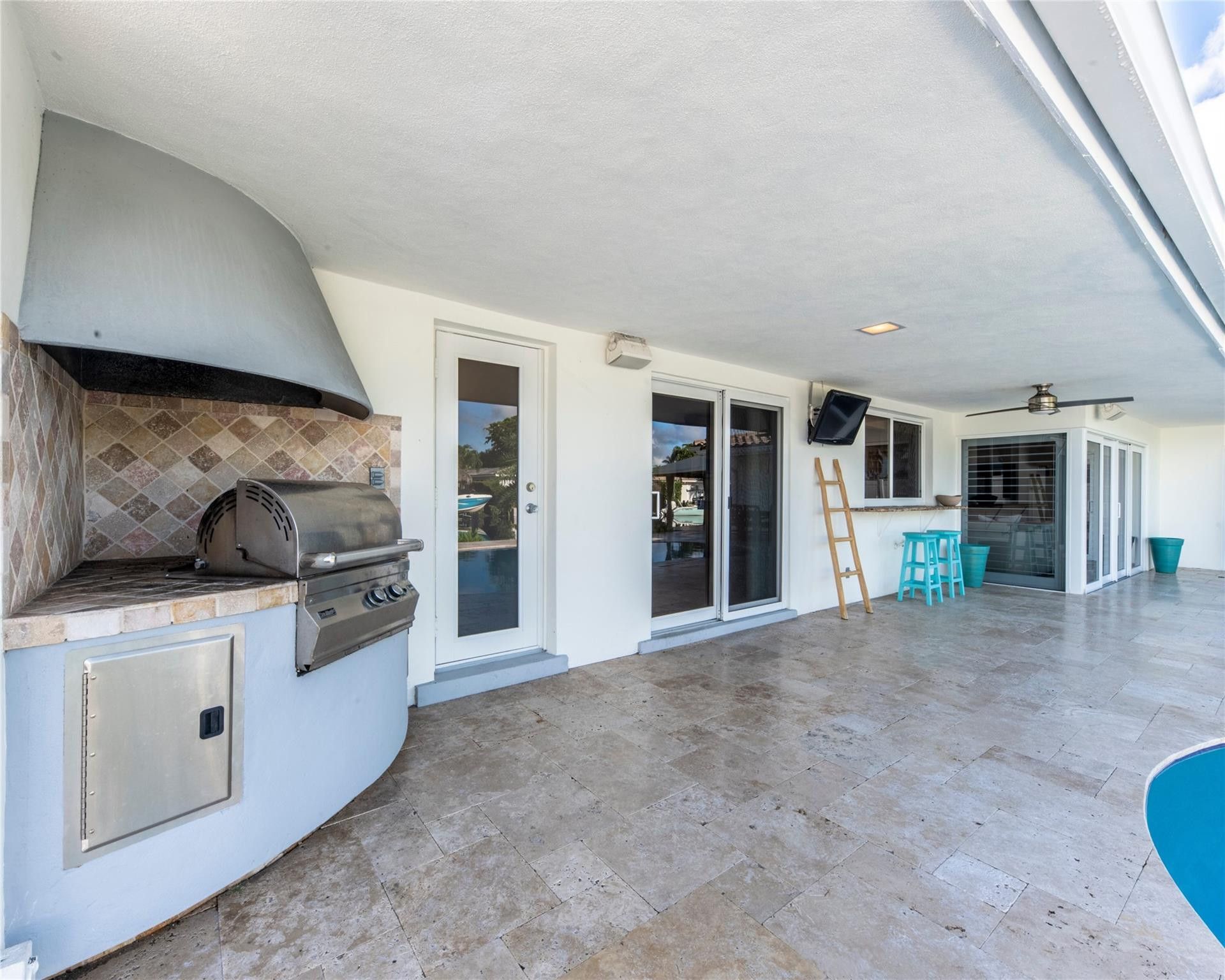 6251 NE 20th Terrace, Fort Lauderdale, FL 33308 Photo