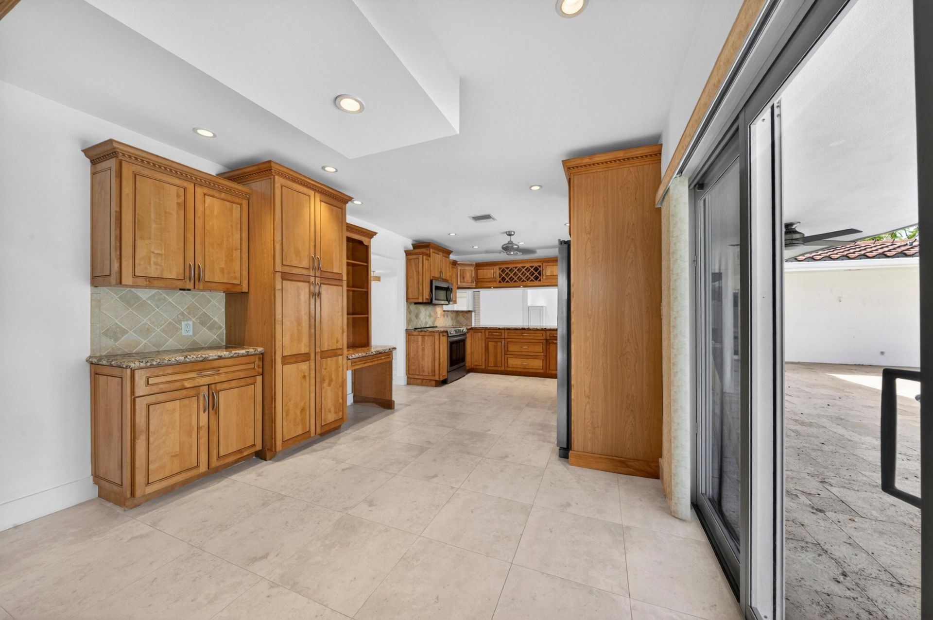 6251 NE 20th Terrace, Fort Lauderdale, FL 33308 Photo