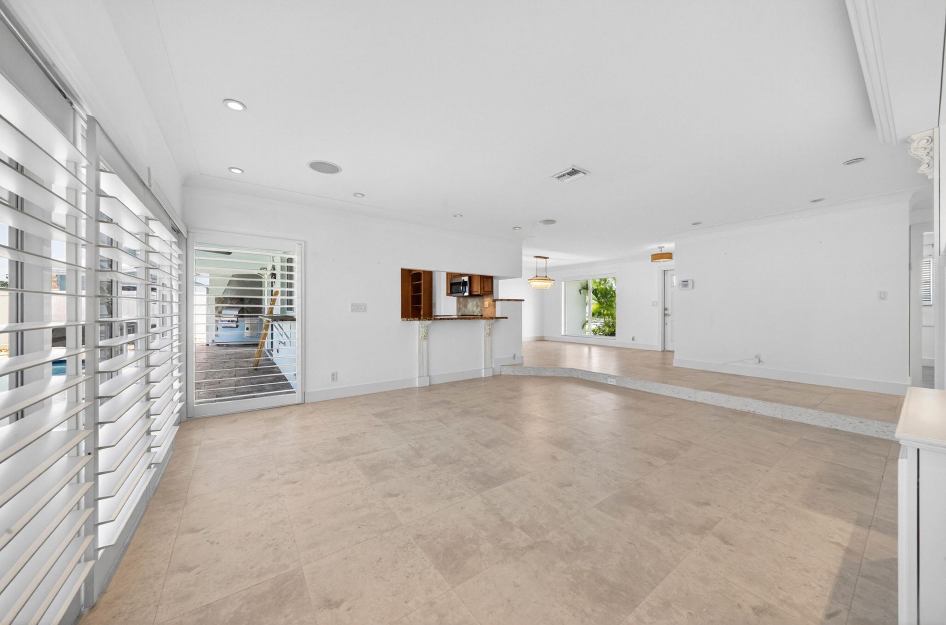6251 NE 20th Terrace, Fort Lauderdale, FL 33308 Photo