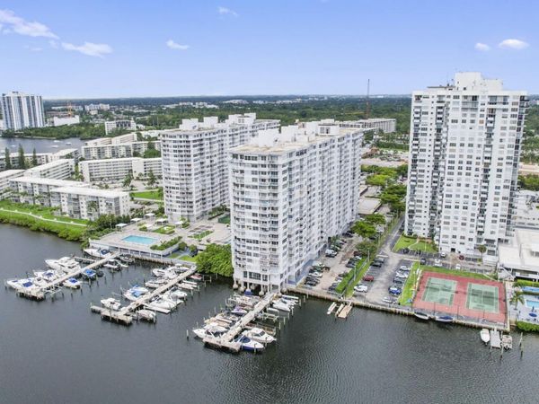 18051 Biscayne Boulevard, Unit 1504, Aventura, FL 33160