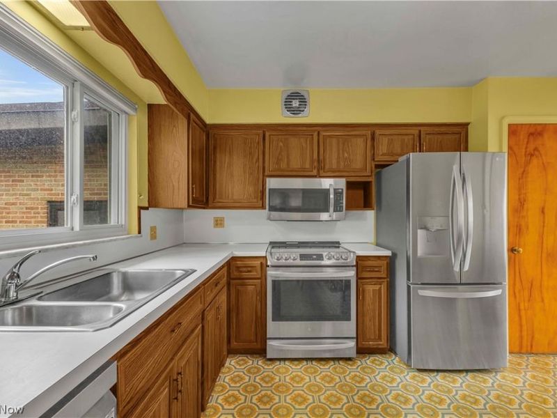 23290 Hilliard Boulevard, Westlake, OH 44145 Photo 7
