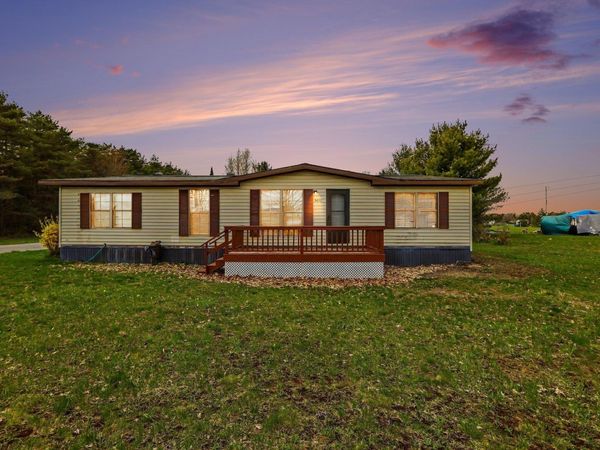 2652 Sawyer Road, Traverse City, MI 49685