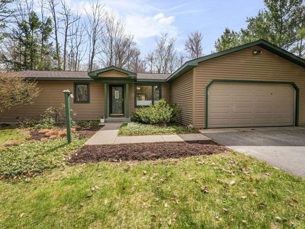 9375 Amidon Drive, Traverse City, MI 49684