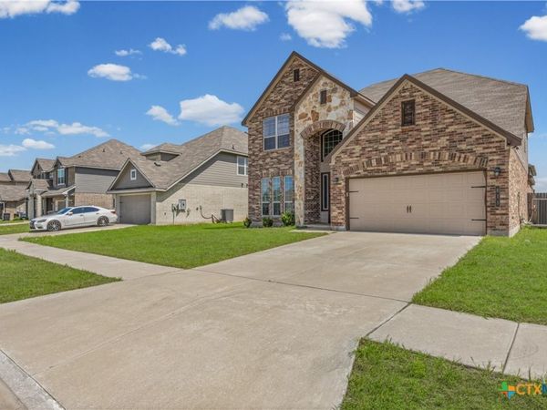 811 S Clanton Cove, Killeen, TX 76542