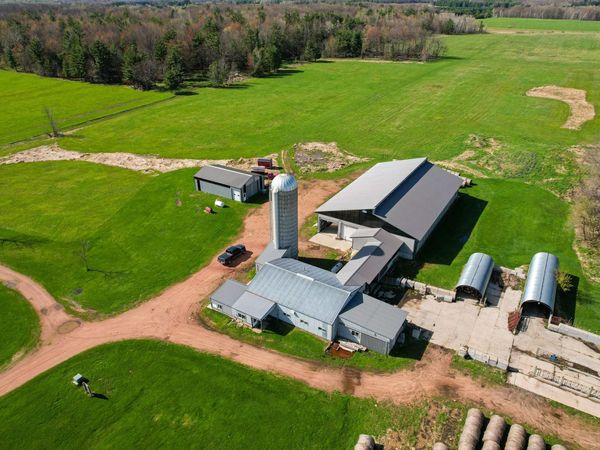 2696 Cty M Road, Stevens Point, WI 54481